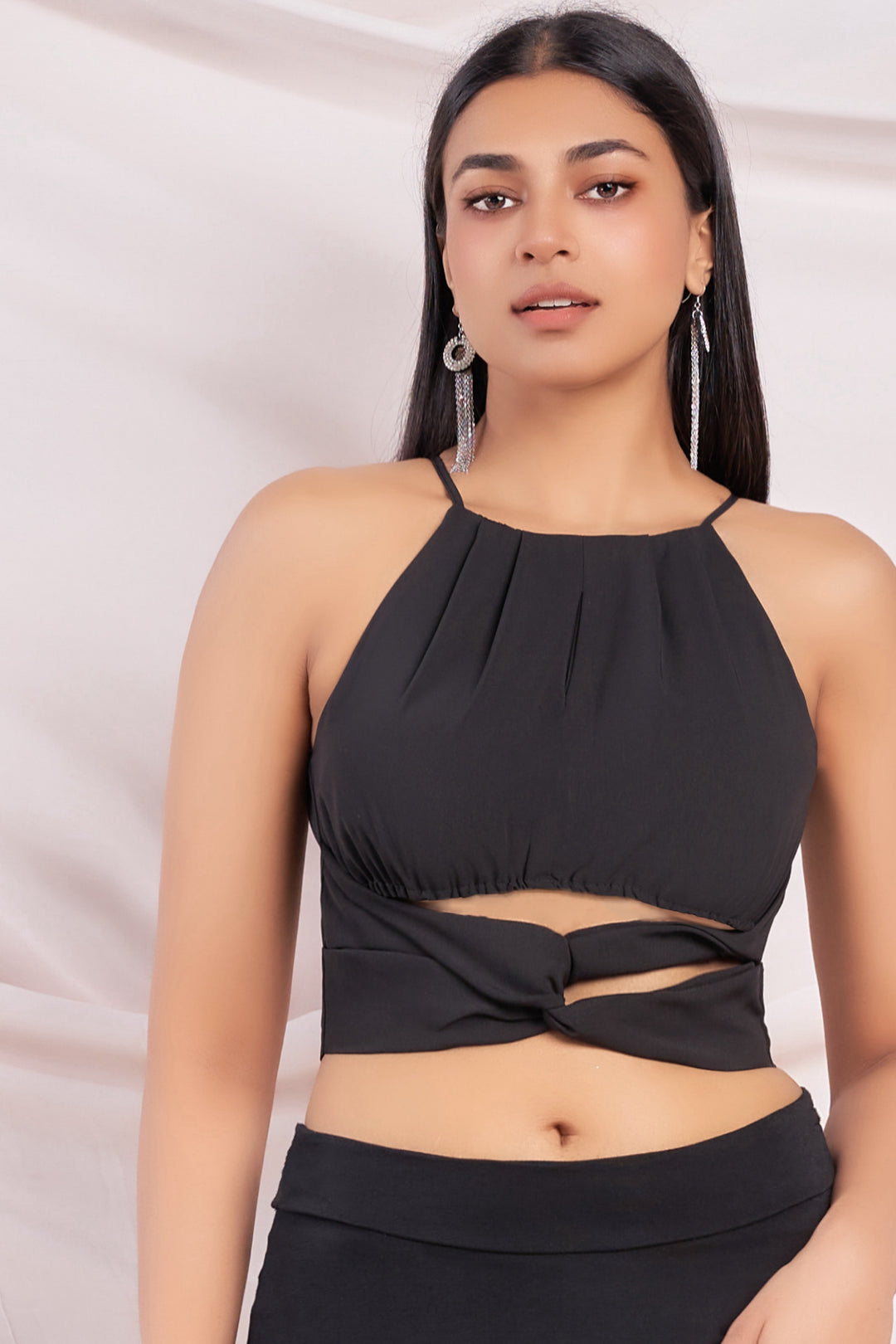 Black Knot Detail Crop Top