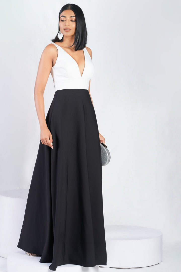 Deep Neck Contrast Maxi Dress