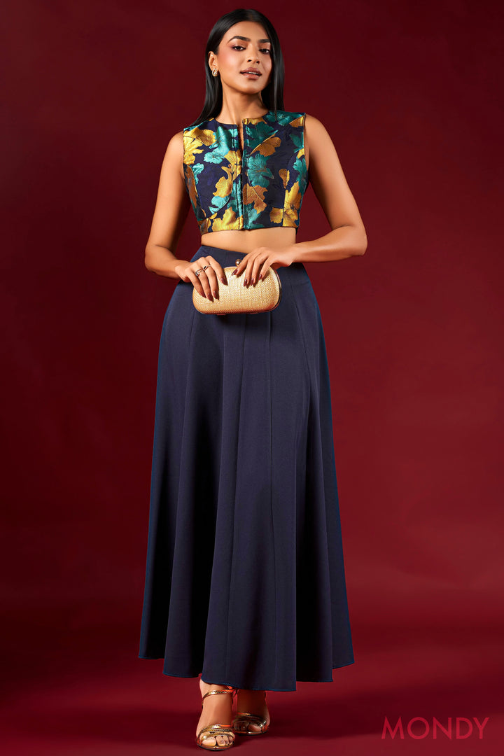 Round Neck Crop Top