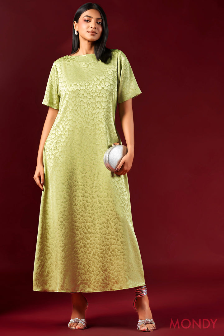 Relaxed Boxy Maxi Dress