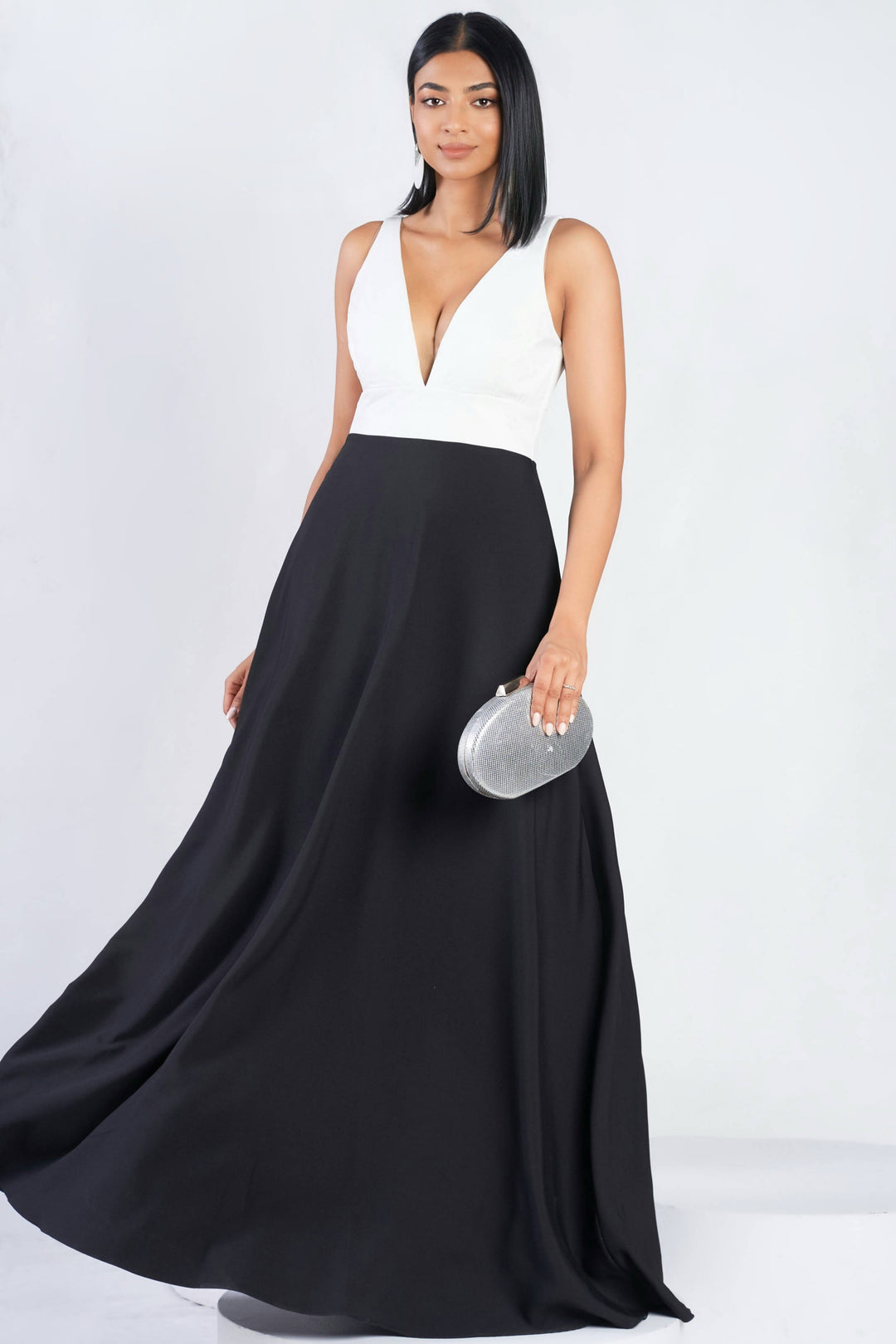 Deep Neck Contrast Maxi Dress