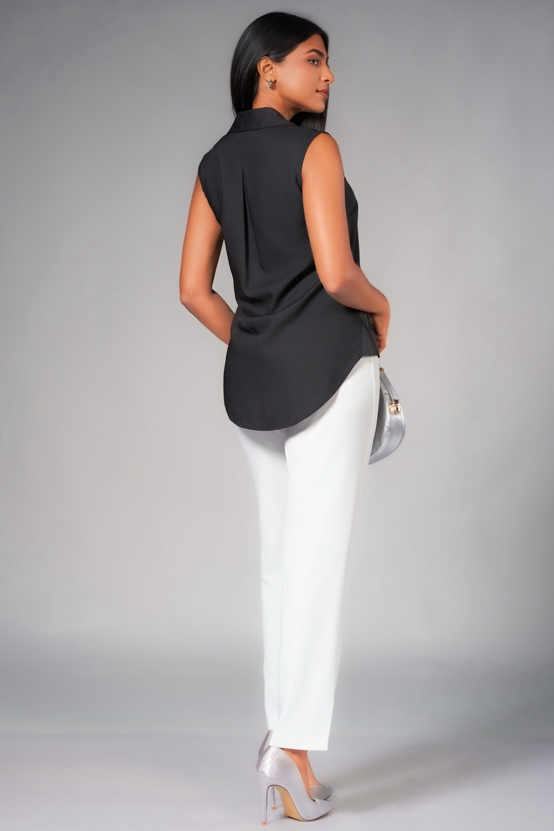 Black Sleeveless Top