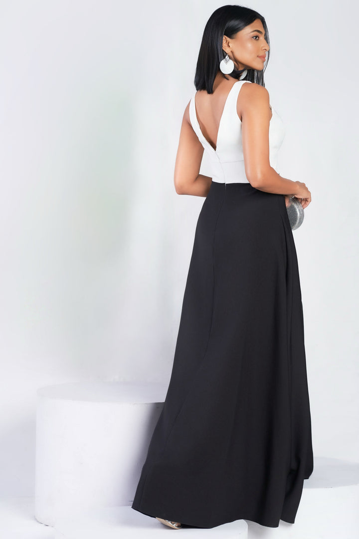 Deep Neck Contrast Maxi Dress