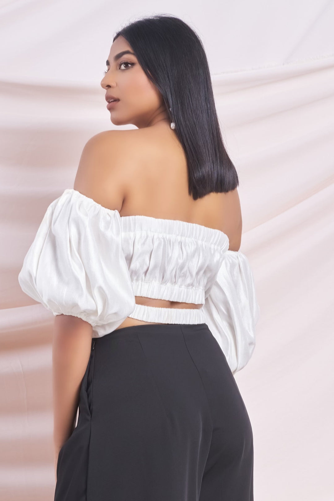 Off White Puff Sleeve Crop Top