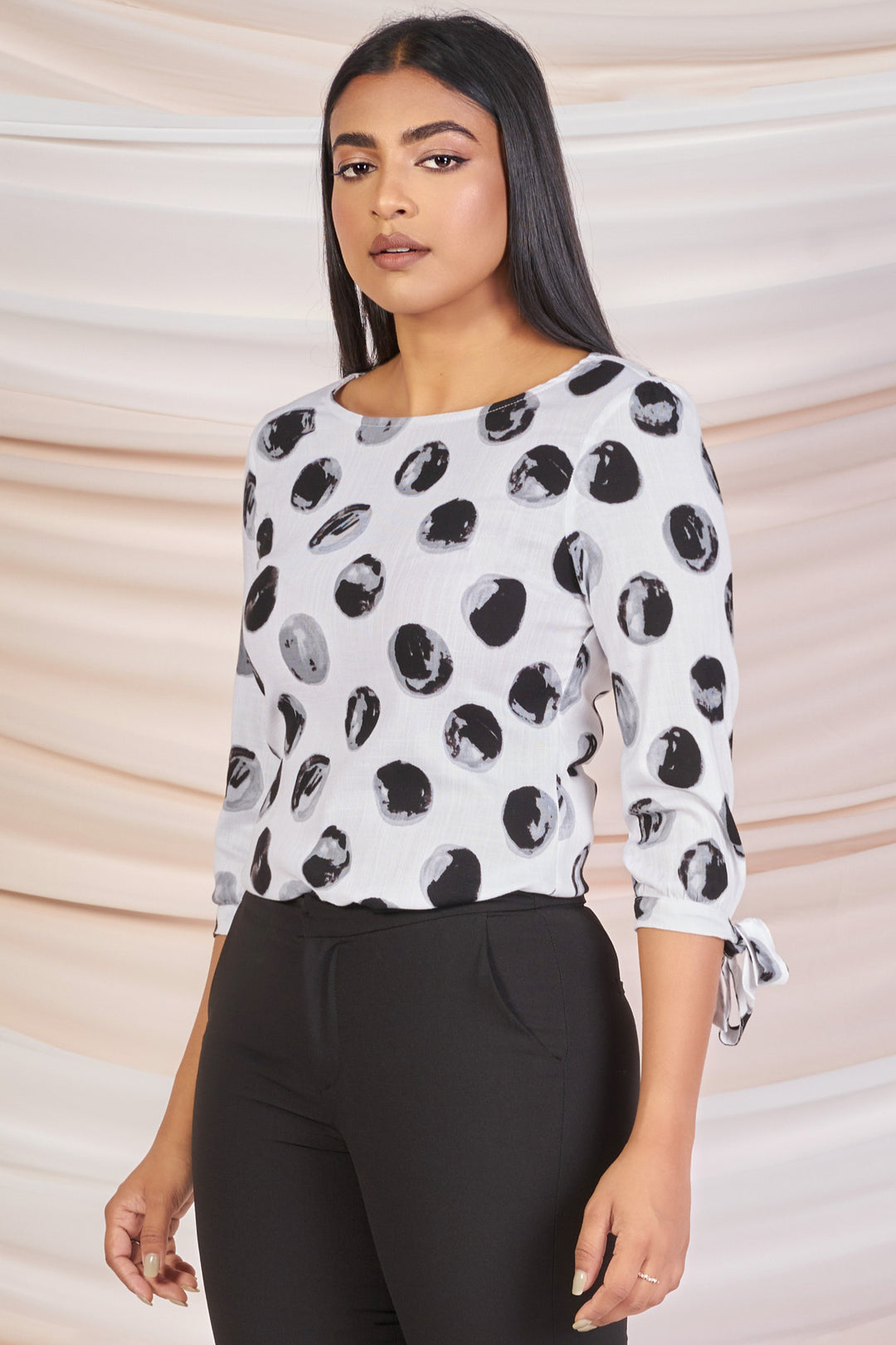 Printed Sleeve Tie Top- Regular Fit